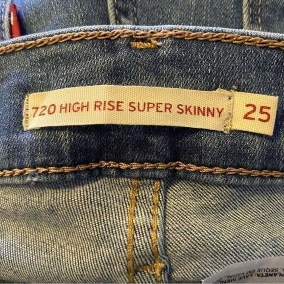 Levi’s 720 High Rise Super Skinny Jeans in Interstellar Indigo Medium Wash 25 - Picture 5 of 9